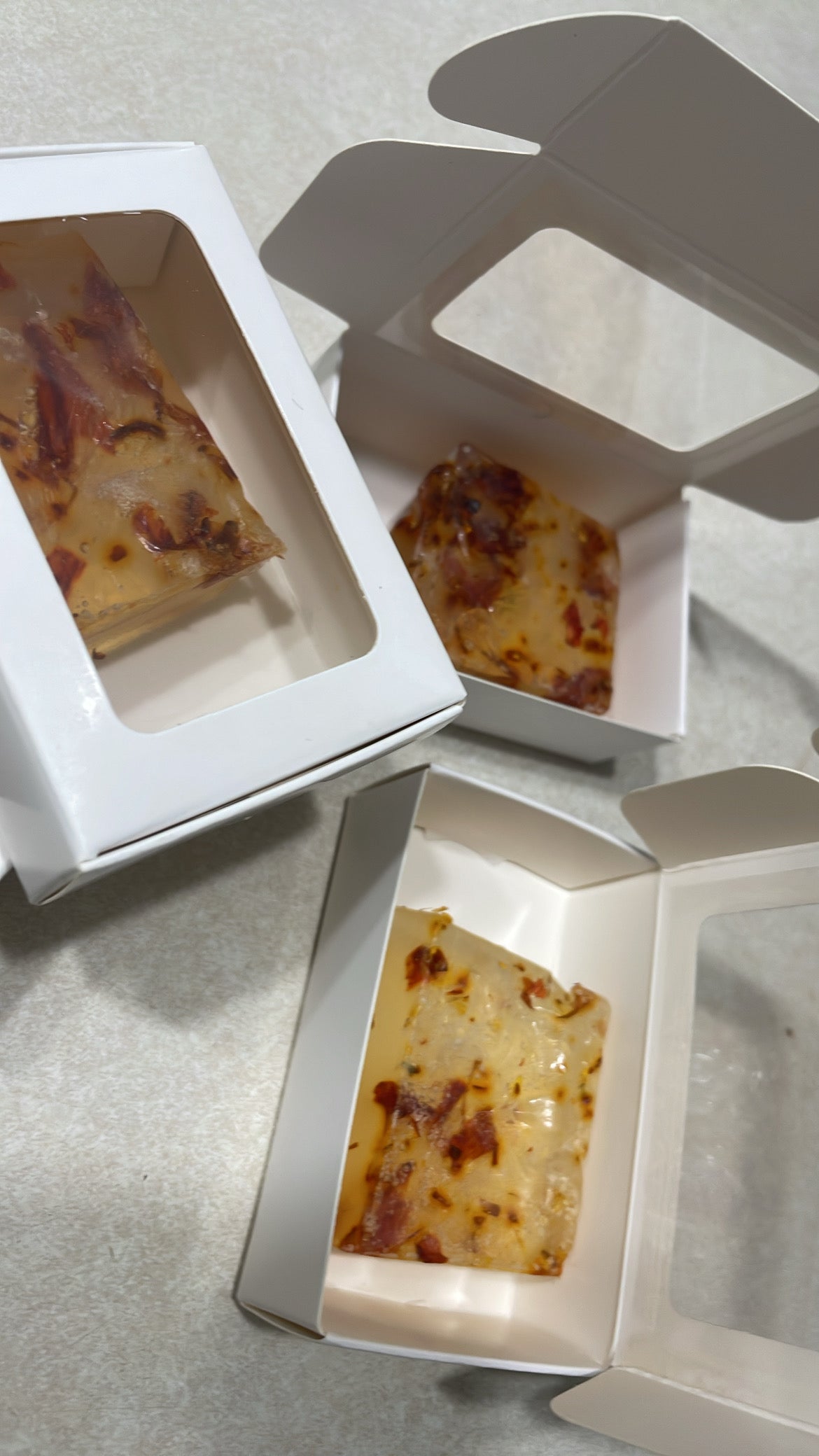 ALOE-VERA SOAP ( Orange Lilly & Yellow chrysanthemum Flowers )